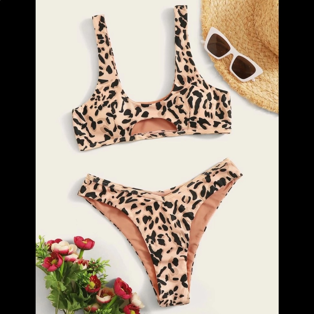 Shein Swim set size L NWT